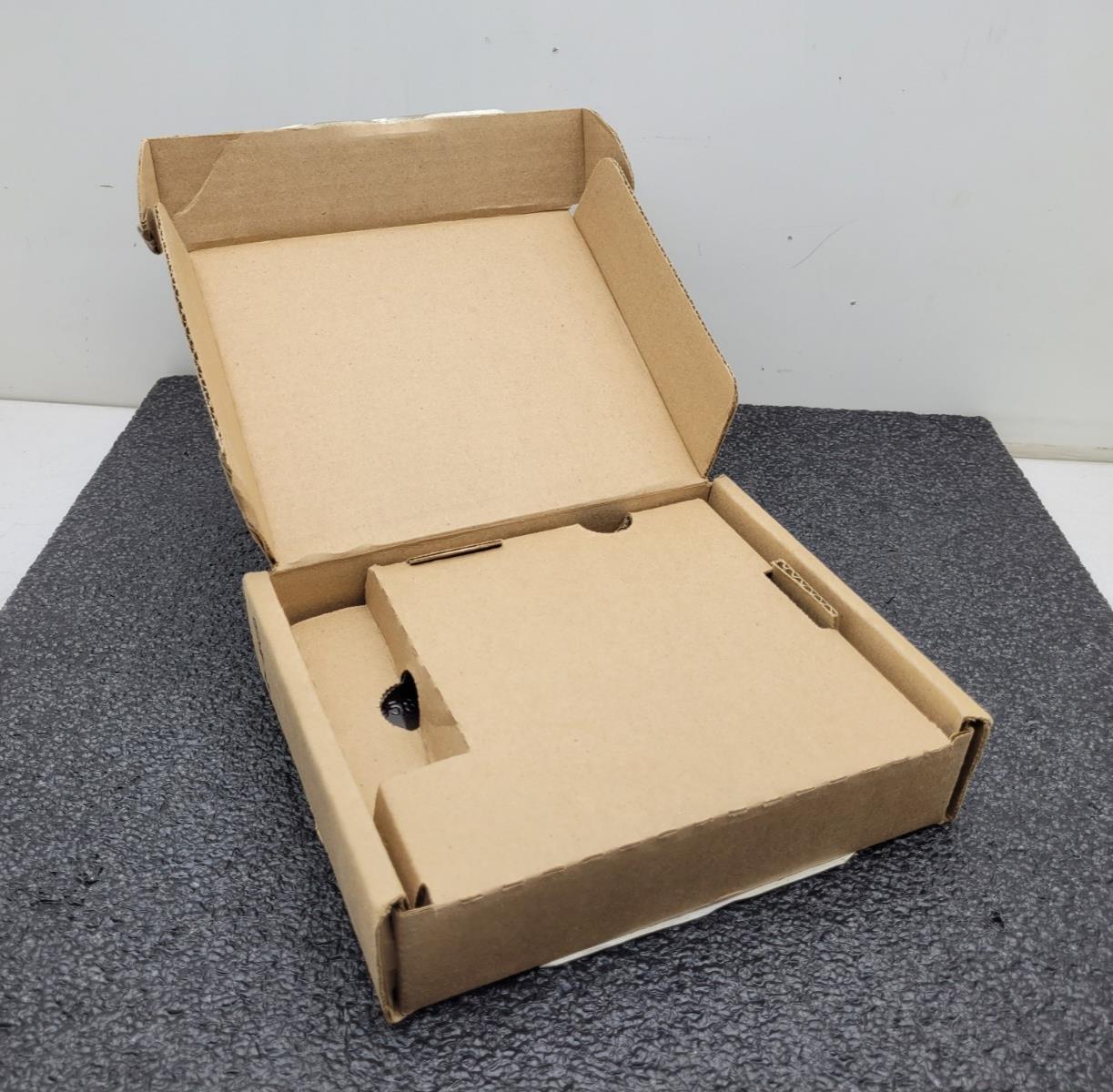 Allen-Bradley 17560W16I Digital Output Module Series A New Open Box