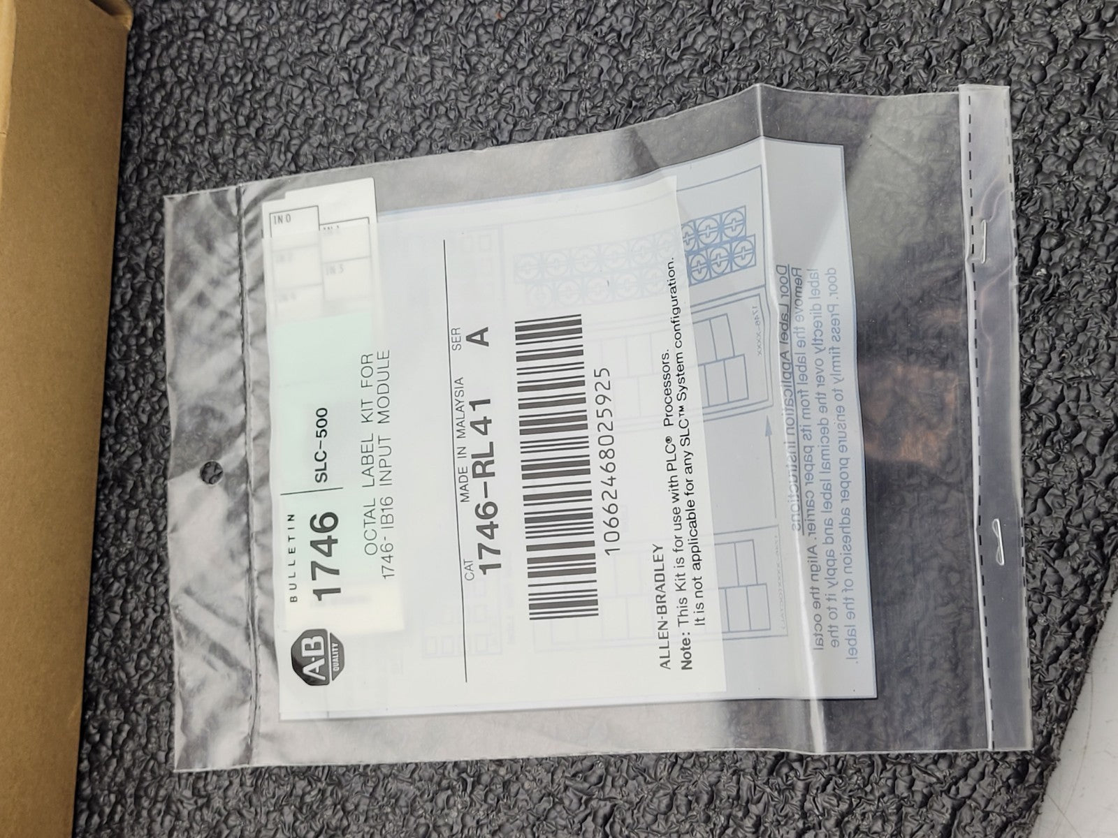 Factory Sealed 1746-IB16 Input Module Ser C PLC Module SLC500 Allen-Bradley