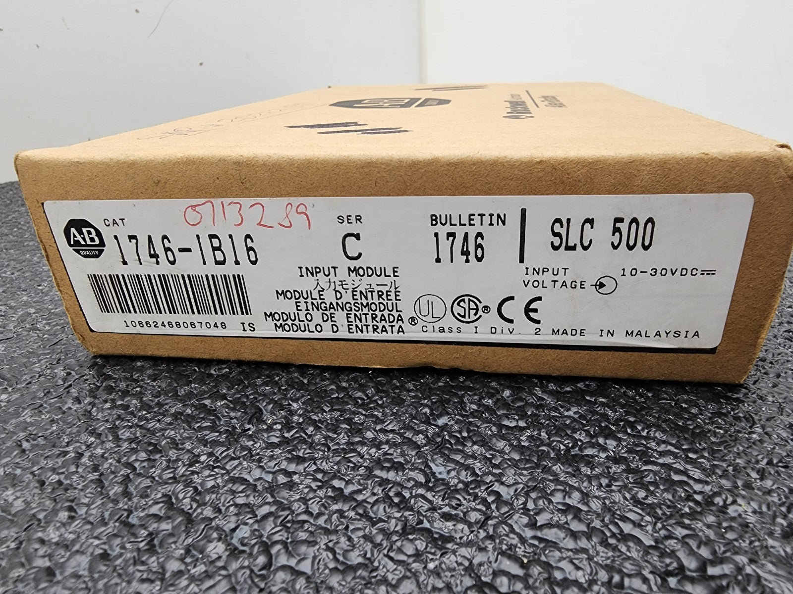 New Open Box 1746-IB16 Input Module Ser C PLC Module SLC500 Allen-Bradley