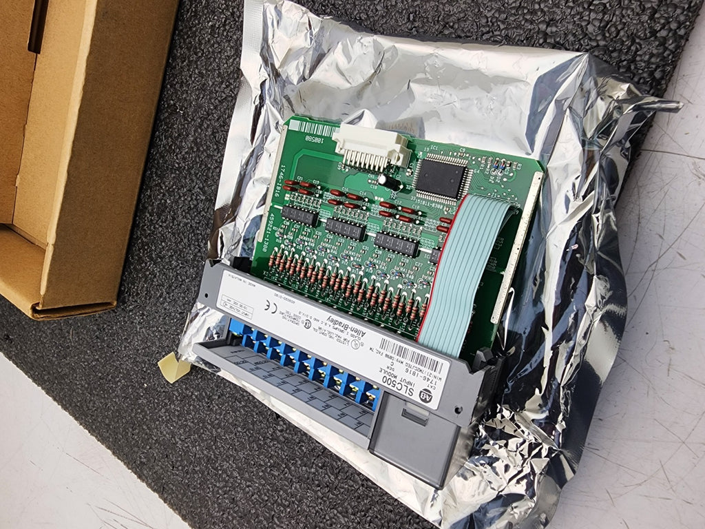 New Open Box 1746-IB16 Input Module Ser C PLC Module SLC500 Allen-Bradley