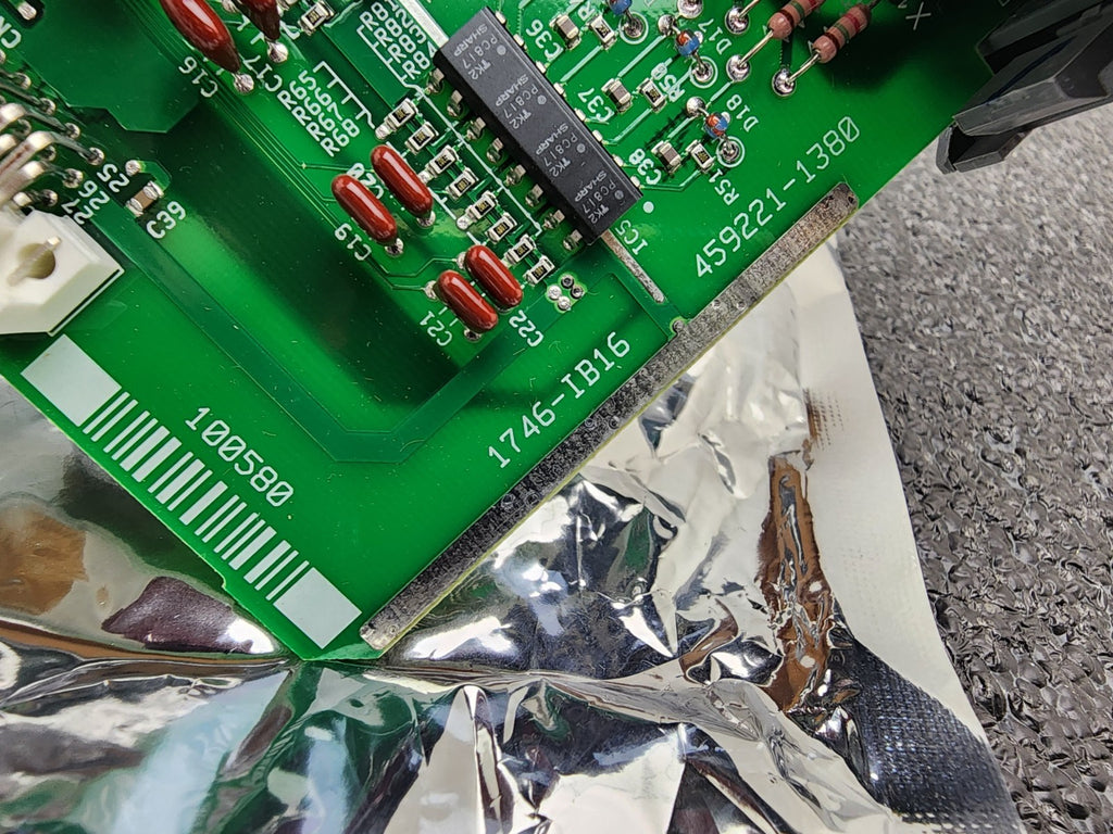 New Open Box 1746-IB16 Input Module Ser C PLC Module SLC500 Allen-Bradley