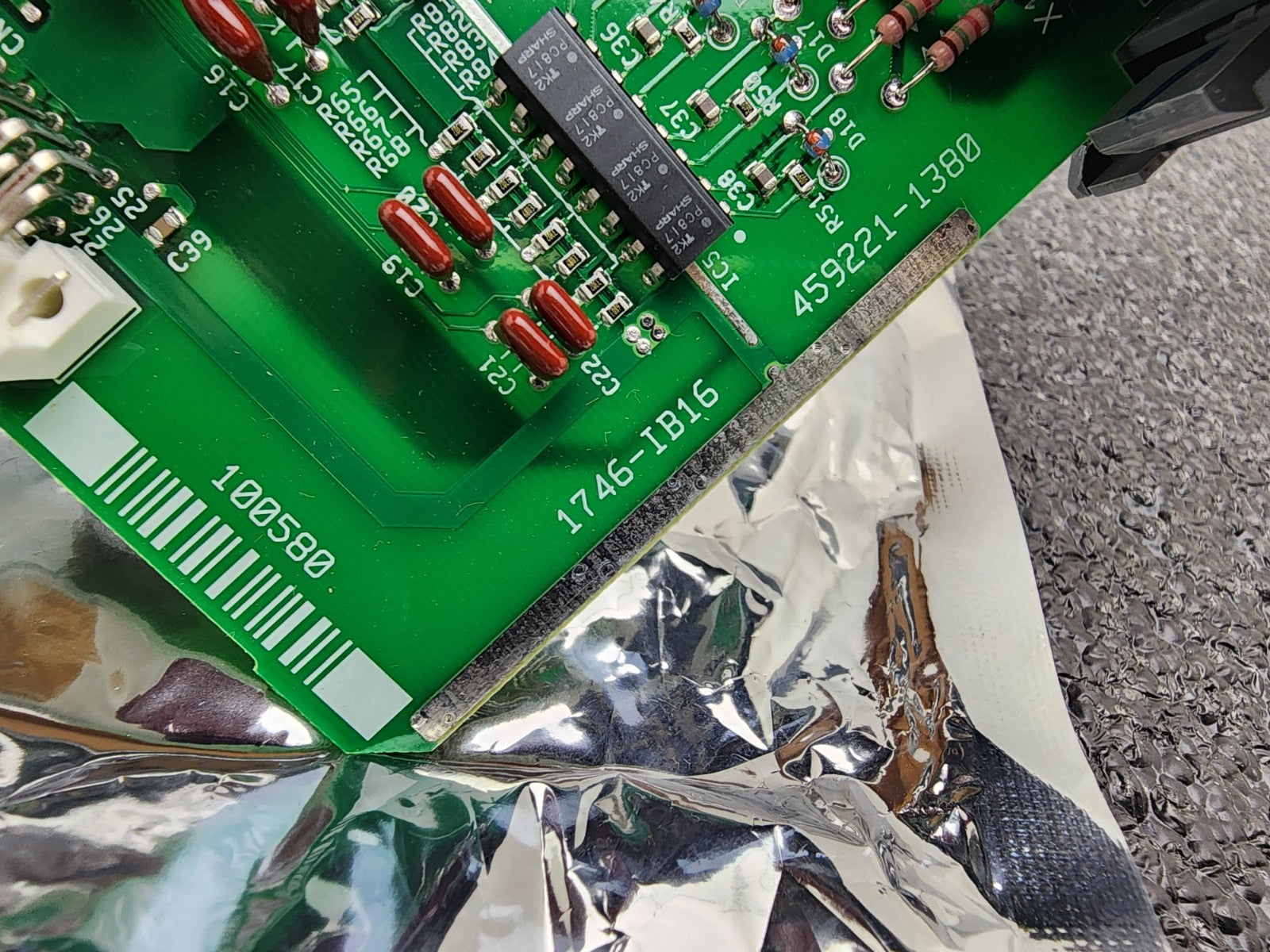 New Open Box 1746-IB16 Input Module Ser C PLC Module SLC500 Allen-Bradley