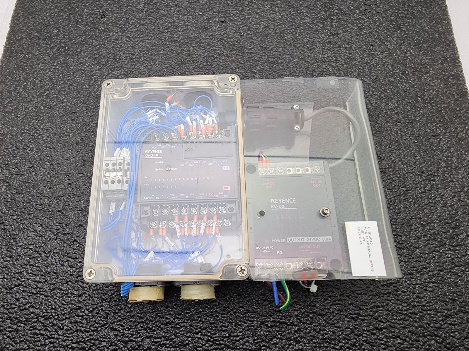 Keyence KV-24R PLC + KV-U2 24VDC 0.8A In Enclosure With Breakouts