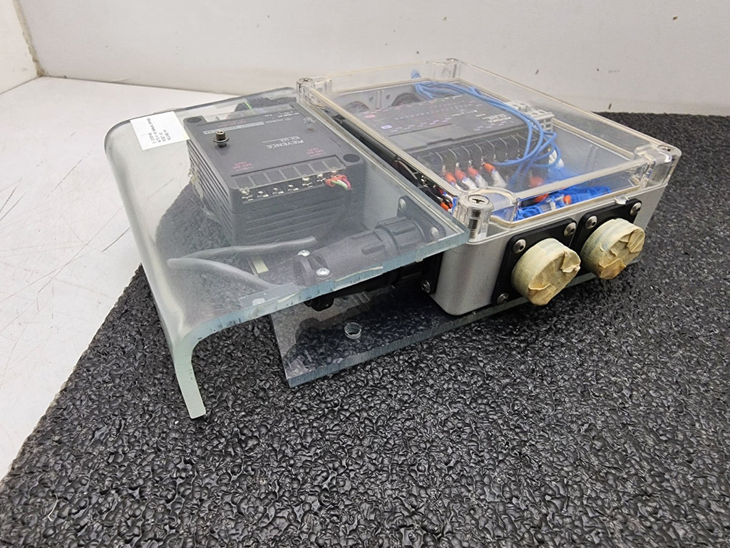Keyence KV-24R PLC + KV-U2 24VDC 0.8A In Enclosure With Breakouts