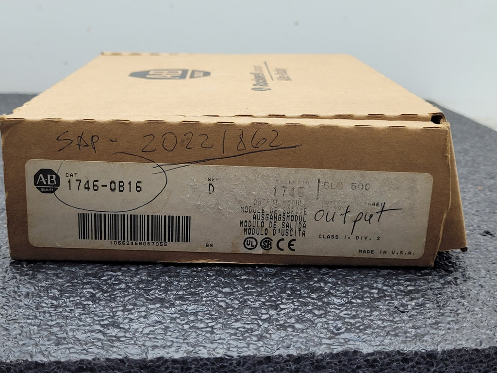 1746-OB16 SER D CAT /D SLC 500 PLC Output Module Allen-Bradley New Open Box