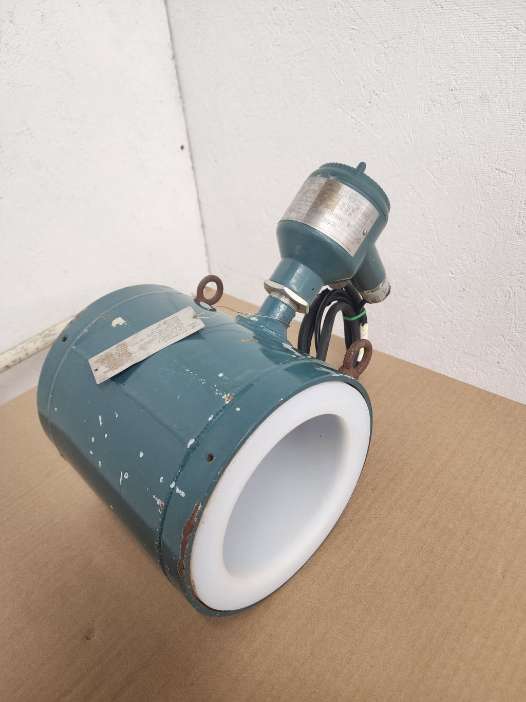 Yokogawa  Magnetic Flow Meter ADMAG AXF150C-NNAH1L-AA12-2NB/FF1 150mm 2019