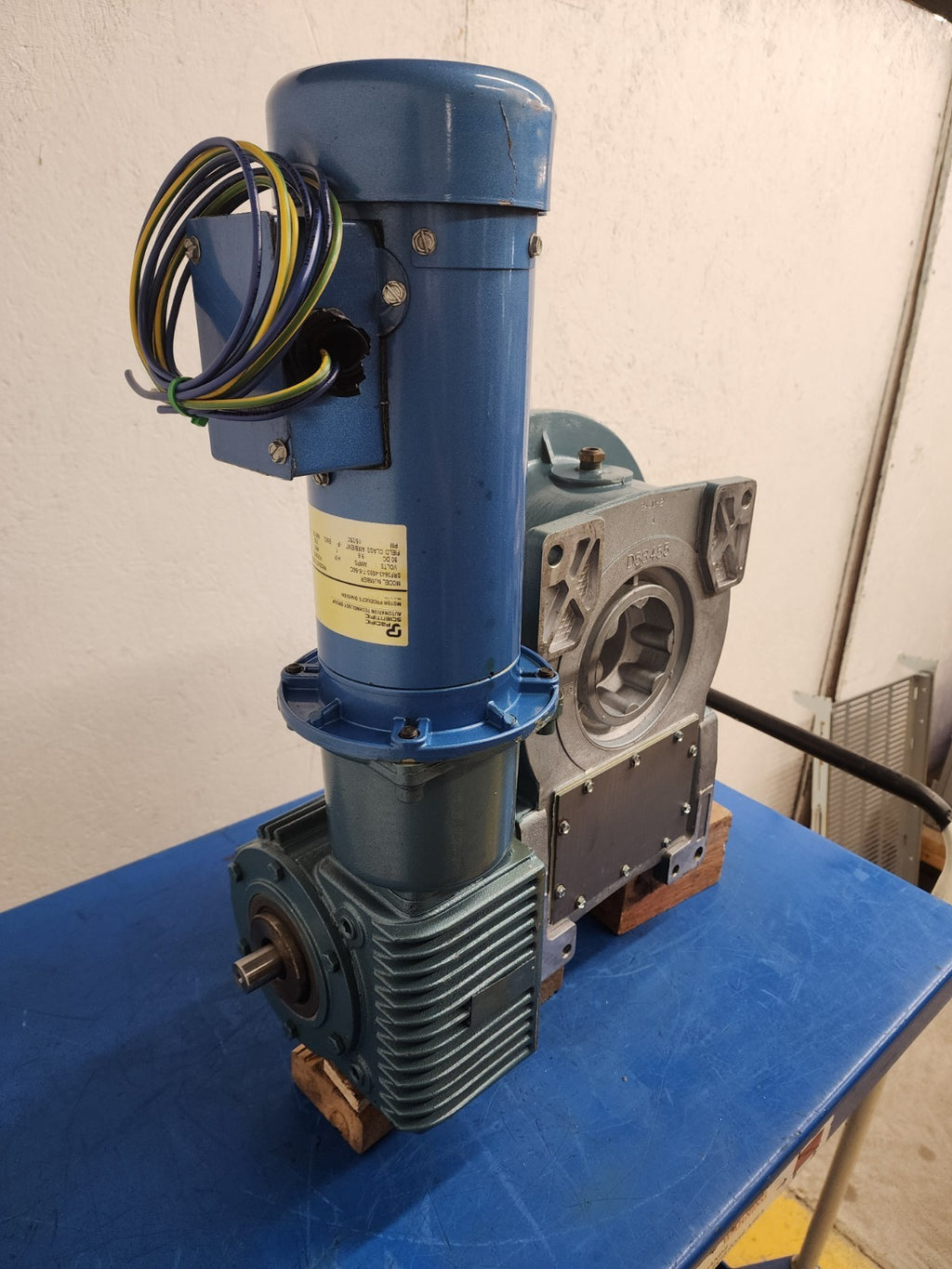 Camco Rotary Indexer 902RDM12H32-270 12 Stop 30° Rotation Per Station 90VDC