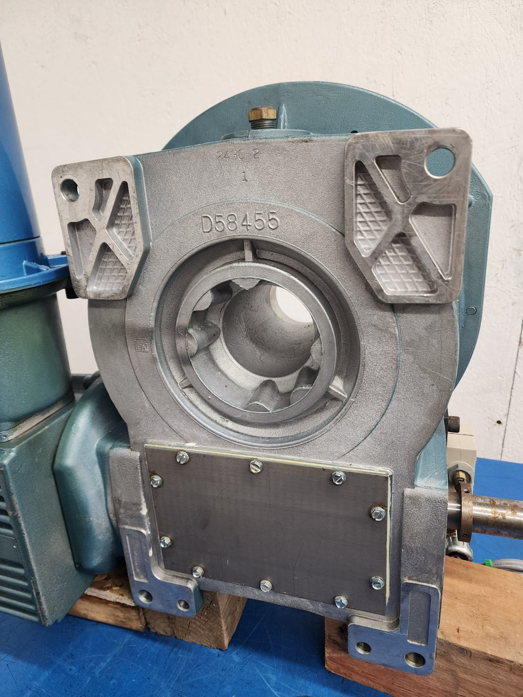 Camco Rotary Indexer 902RDM12H32-270 12 Stop 30° Rotation Per Station 90VDC