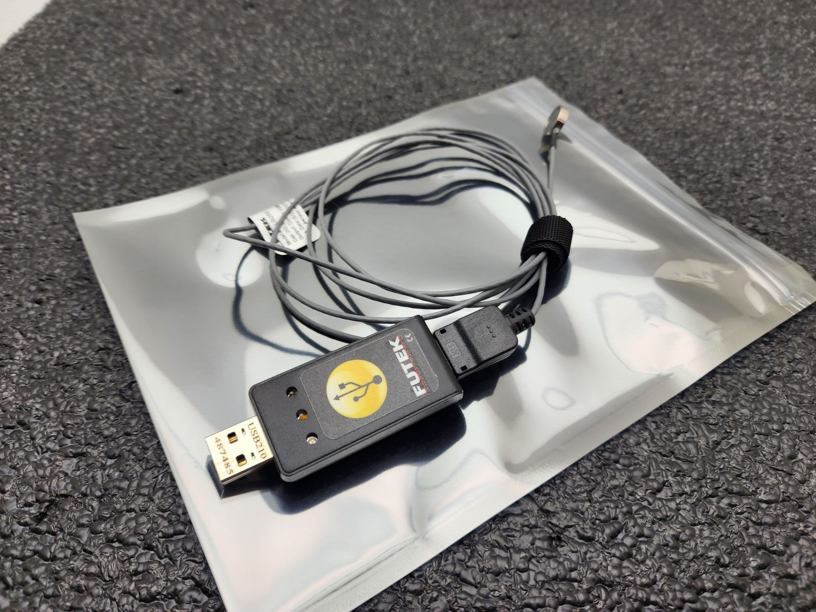 FUTEK SLLB250 Subminiature Load Button FSH01068 w/ FSH03221 USB210 A-to-D