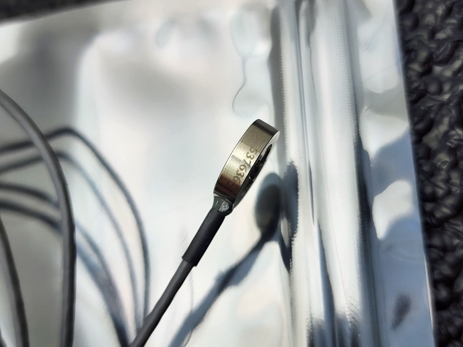 FUTEK SLLB250 Subminiature Load Button FSH01068 w/ FSH03221 USB210 A-to-D