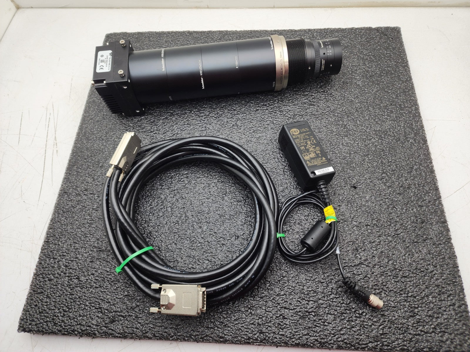 Teledyne Dalsa 16K Line Scan Camera LA-HM-16K07A-00-R Schneider 3.2/92-0001 Lens