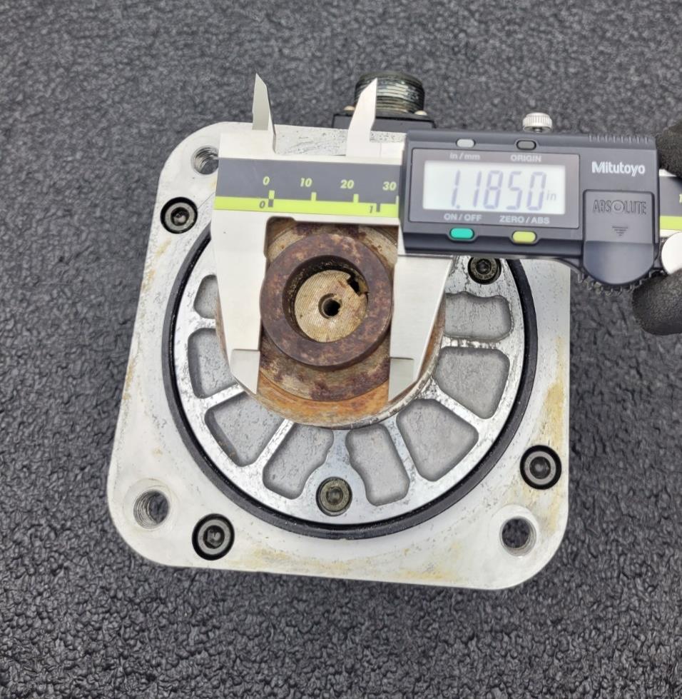 YASKAWA AC SERVO MOTOR SGMG-05V2AB 450W 1500RPM