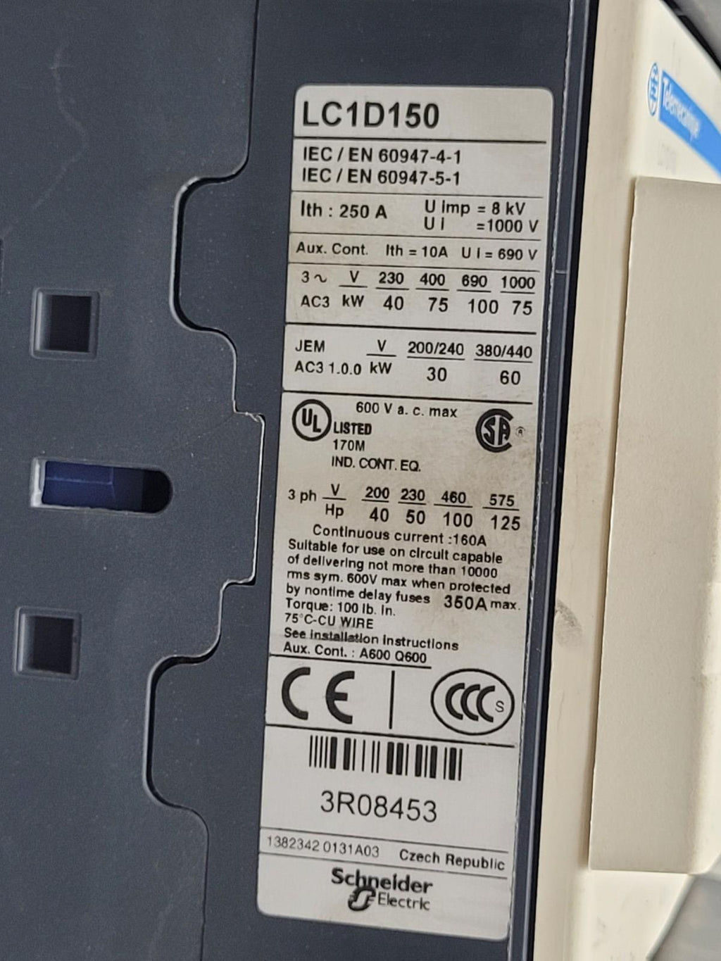 Telemecanique Contactor LC1D150 Aux Contact w/ LA9 D 115603/604 Lugs 24VDC Coil