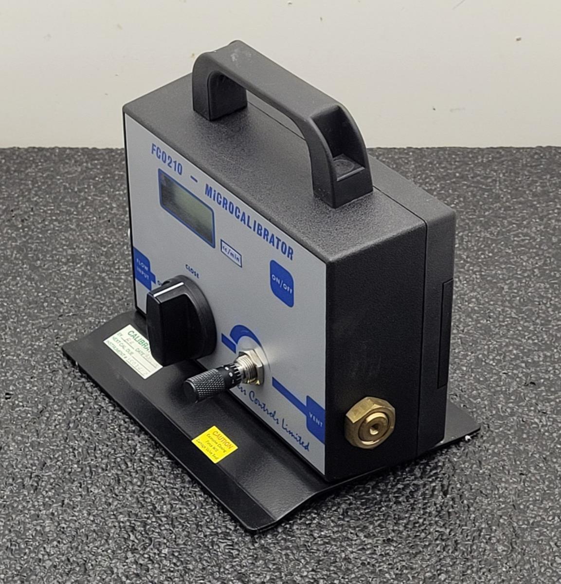 Furness Controls Ltd FCO210 Microcalibrator Tested for power