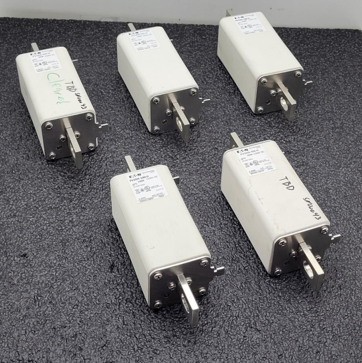 Lot of - 5 Eaton Bussmann PV15M-160-H Fuse 160A 1500VDC Bolt On PV-1XL Type NH