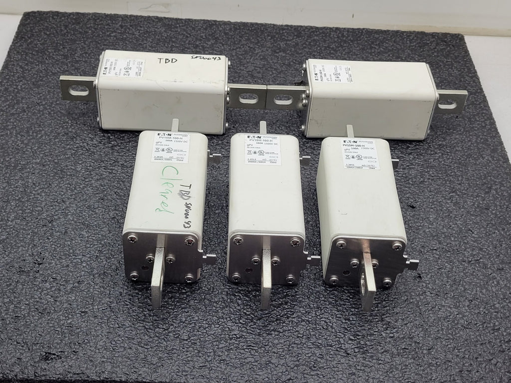 Lot of - 5 Eaton Bussmann PV15M-160-H Fuse 160A 1500VDC Bolt On PV-1XL Type NH
