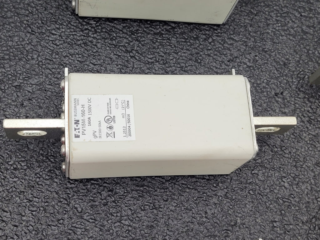Lot of - 5 Eaton Bussmann PV15M-160-H Fuse 160A 1500VDC Bolt On PV-1XL Type NH