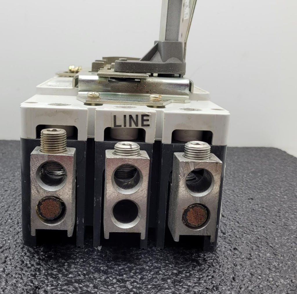 Eaton Cutler Hammer HKD3400F / HKD 65K 3-pole 600V 400A Breaker w/ KT3400T trip