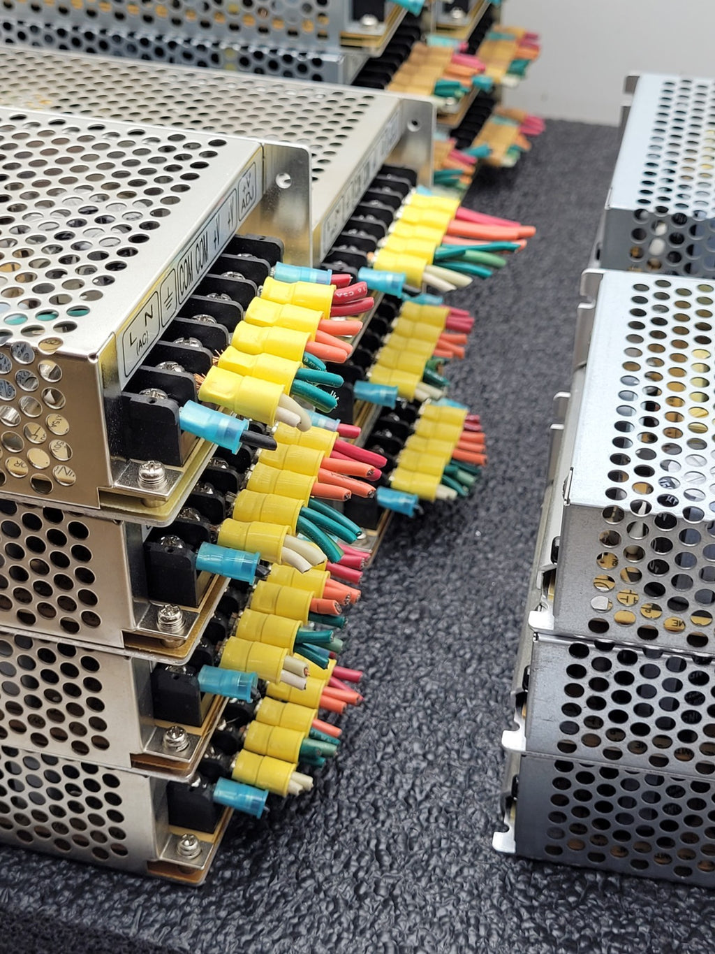 Lot of 22 Mean Well RS-100-5  / S-100F-5 Power Supply 100W 5VDC/16A, 5VDC/20A