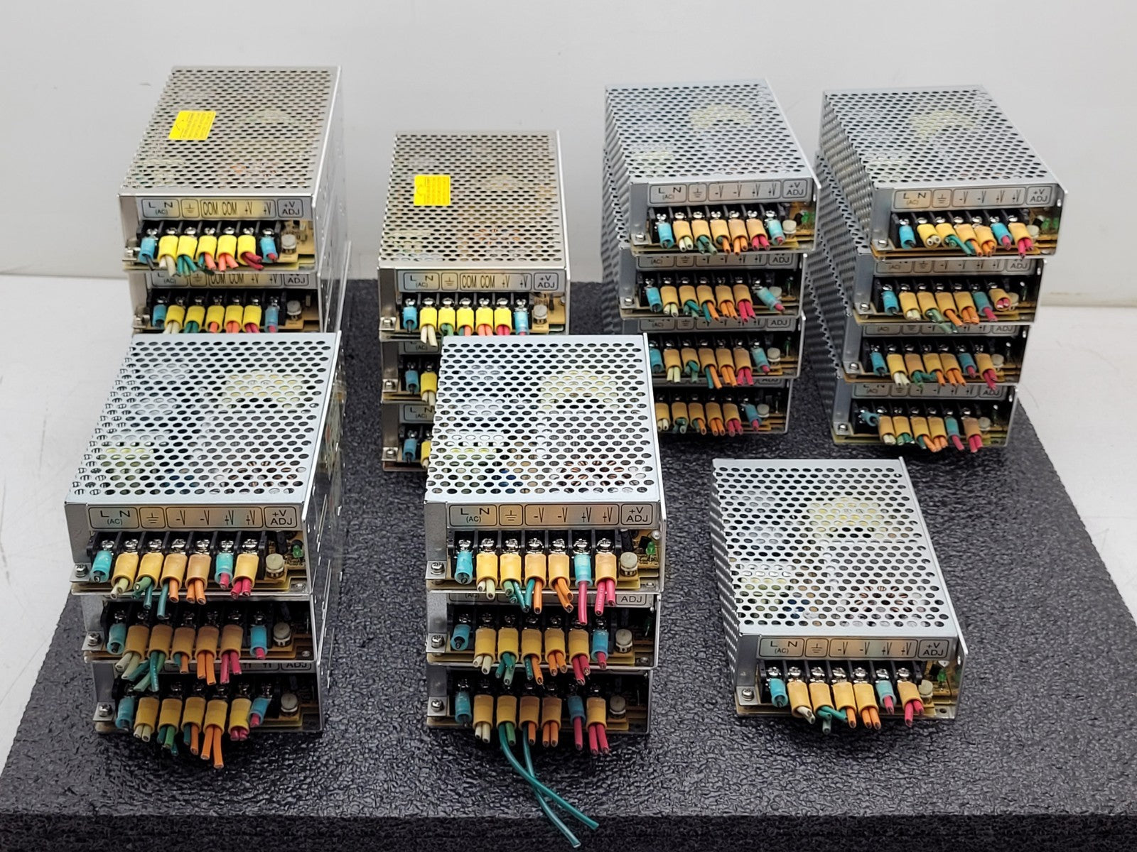 Lot of 22 Mean Well RS-100-5  / S-100F-5 Power Supply 100W 5VDC/16A, 5VDC/20A