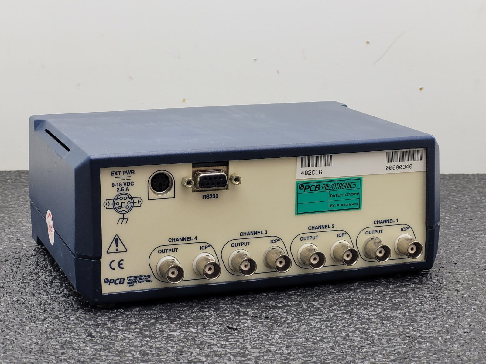 PCB PIEZOTRONICS ICP 482C Signal Conditioner 482C16 Incremental Gain x0.1 - x200