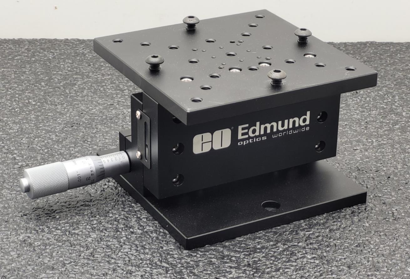 EO Edmund Optics Z Axis 66-508 Lift Table 125mm Square Optical Breadboard 1/4-20