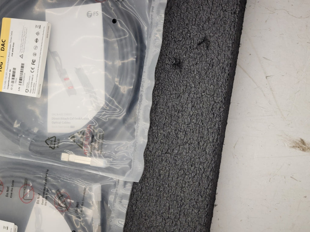 lot of 3 new 10G SPF+ Passive Direct Attach Copper Twinax Cable, p/n SFPP-PC05