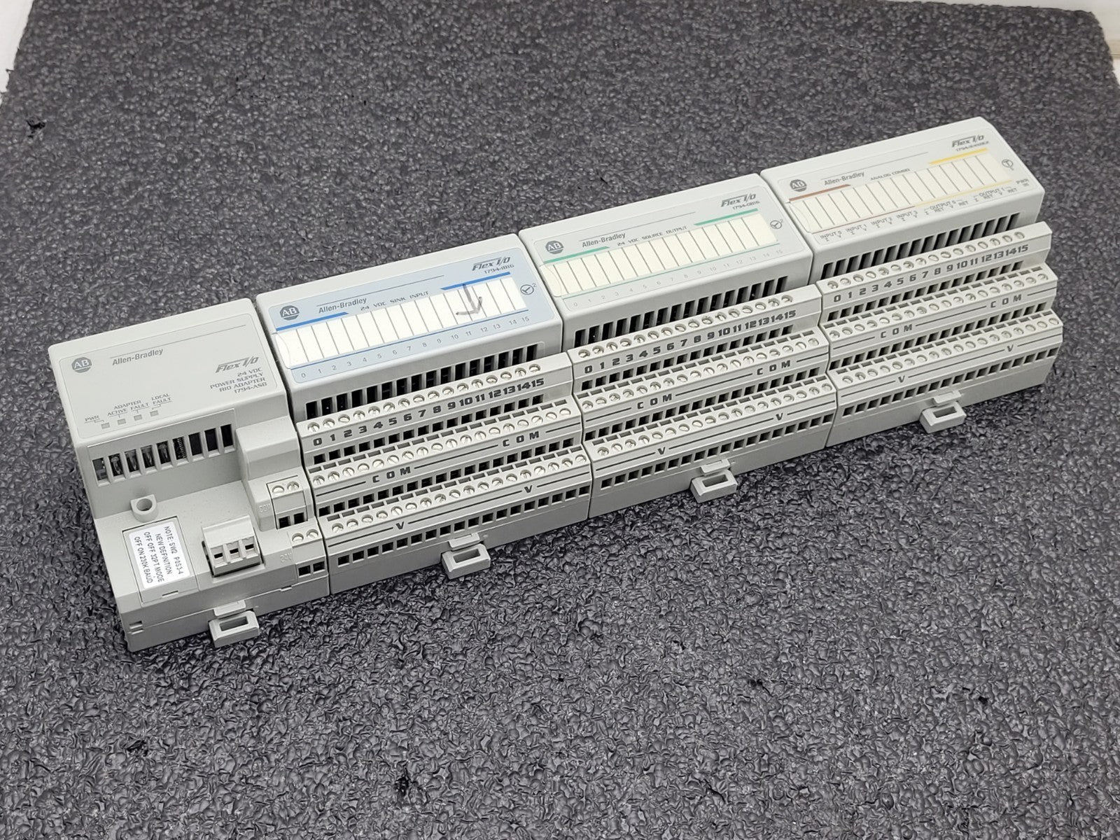 Lot of 9 ALLEN BRADLEY 100 / 700 Series Contactors 24VDC and 100VAC Coils