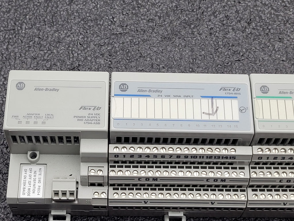 Allen Bradley  1794-IE4X0E2/OB16/IB16/ASB  SER.B Flex I/O Analog Module  24VDC