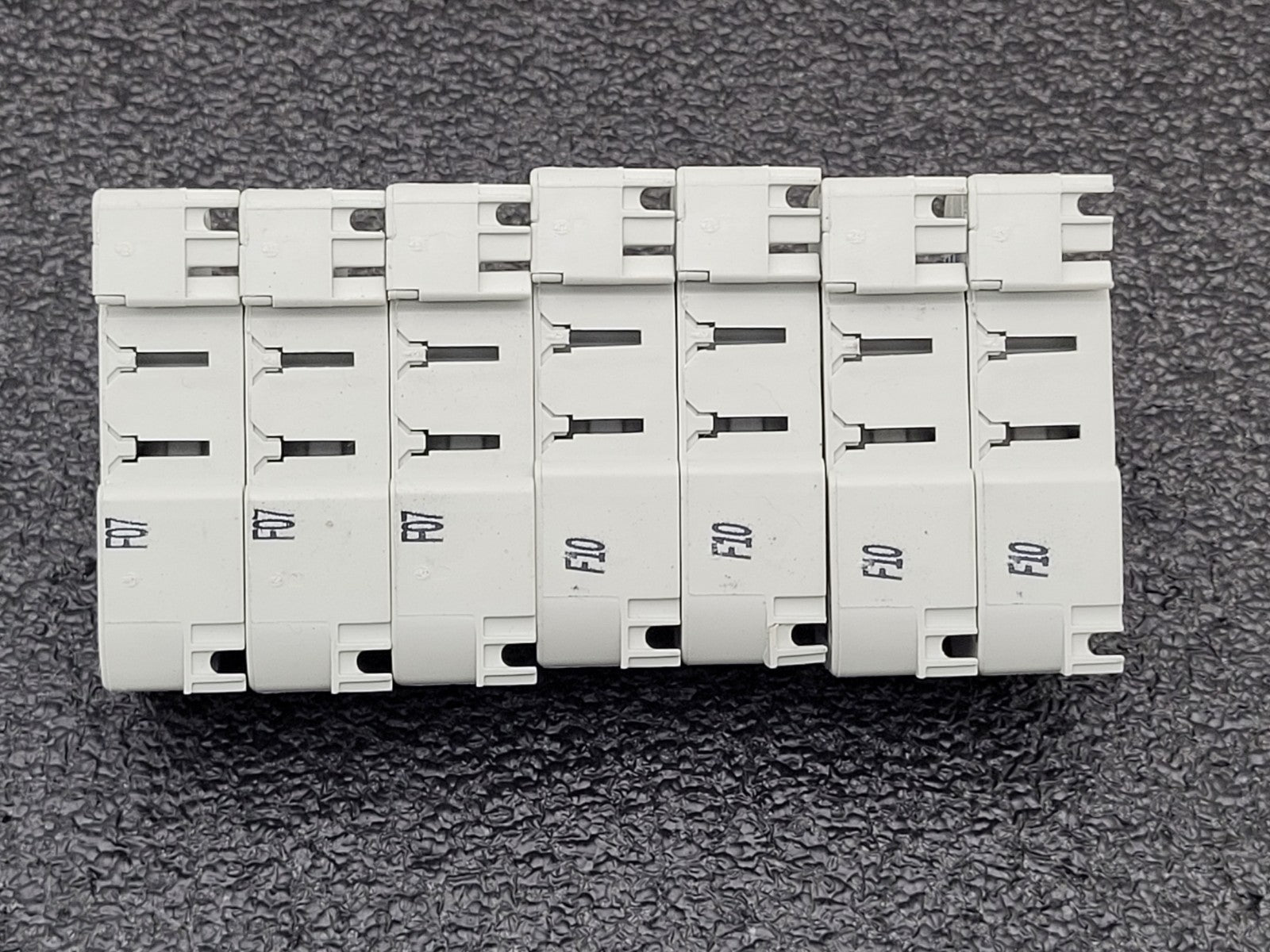 Lot of 5 Eaton Bussman MFH 14x51 50A 690V CH14DU FUSE HOLDER 2x 2 fuse 3x 1 fuse