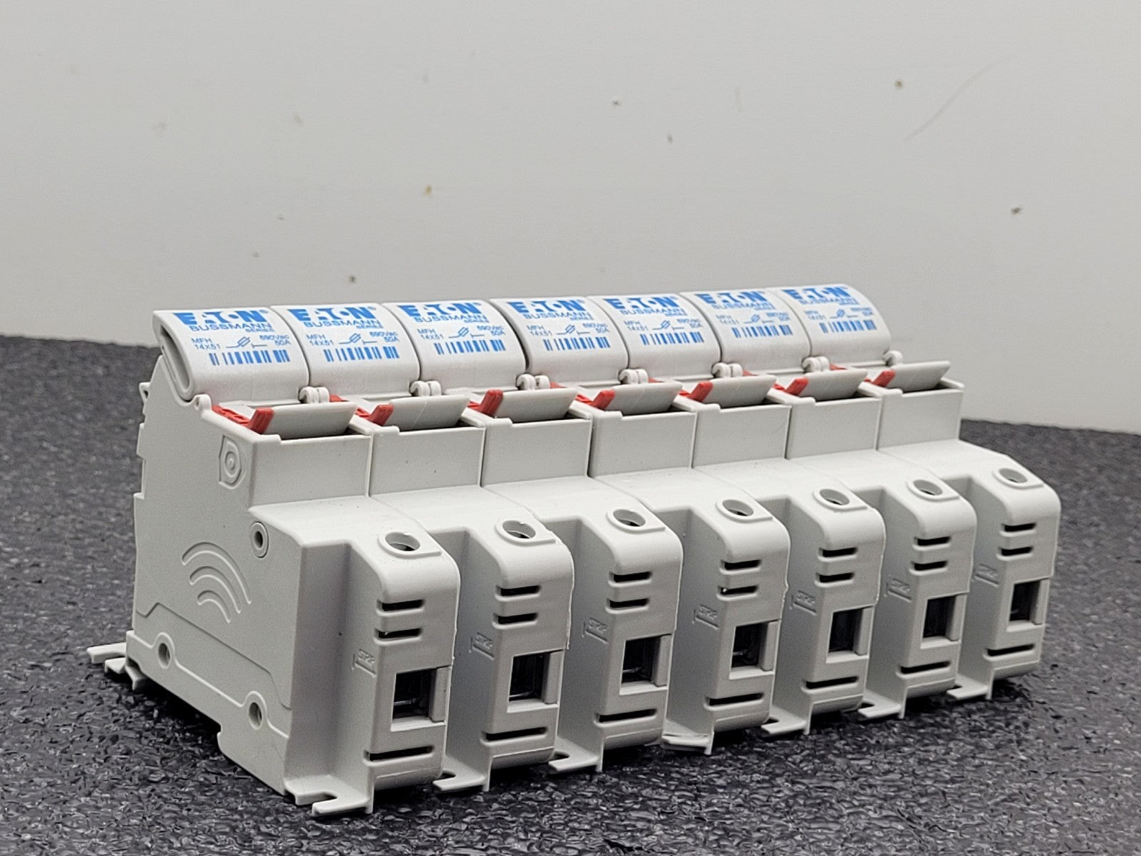 Lot of 5 Eaton Bussman MFH 14x51 50A 690V CH14DU FUSE HOLDER 2x 2 fuse 3x 1 fuse