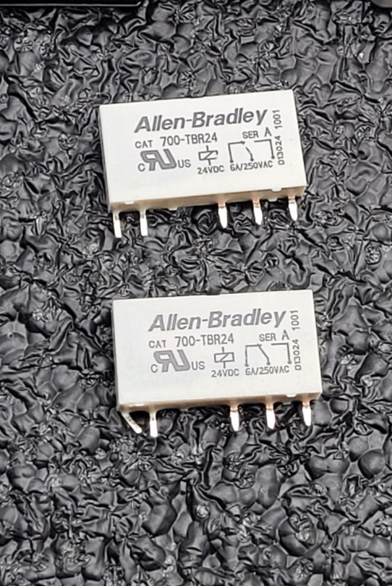 Lot of 13 New Allen Bradley Bulletin 700 Interface Relay Module 700-HLT1Z Ser.A