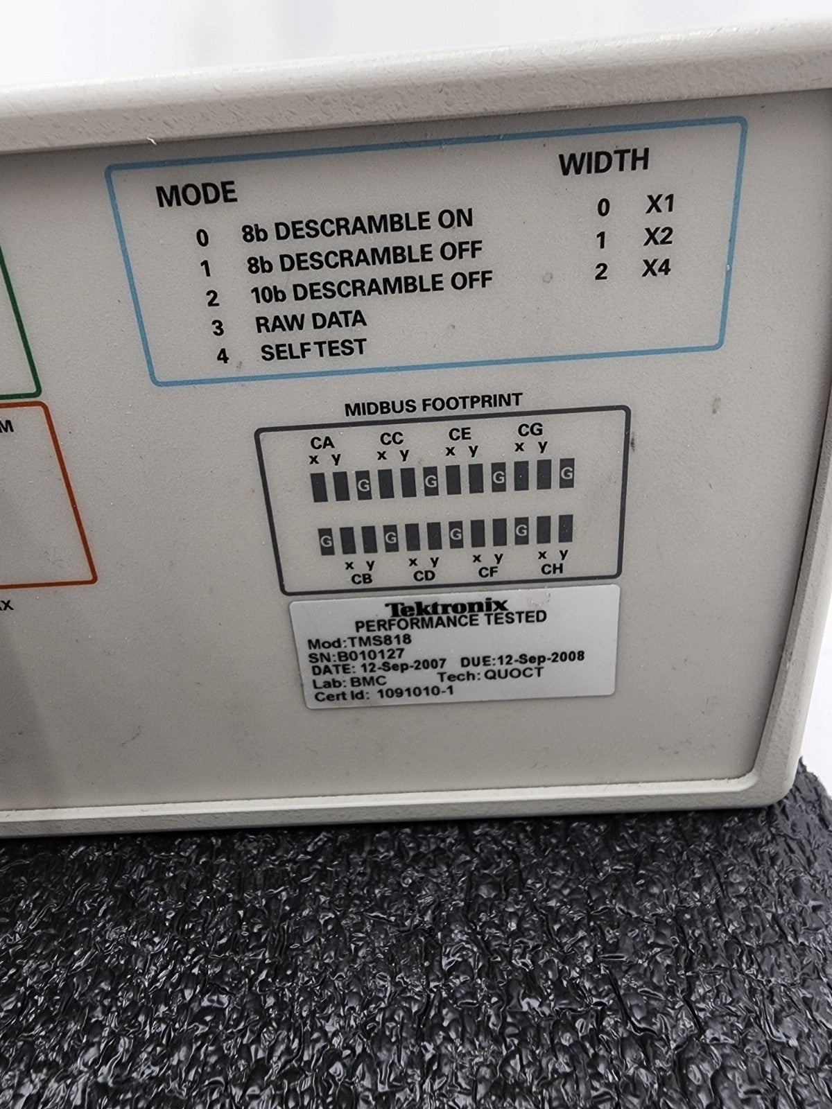 Tektronix Tek TMS818 Probe Adapter PCI-e PCIExpress Bus 2x P6869 Probe