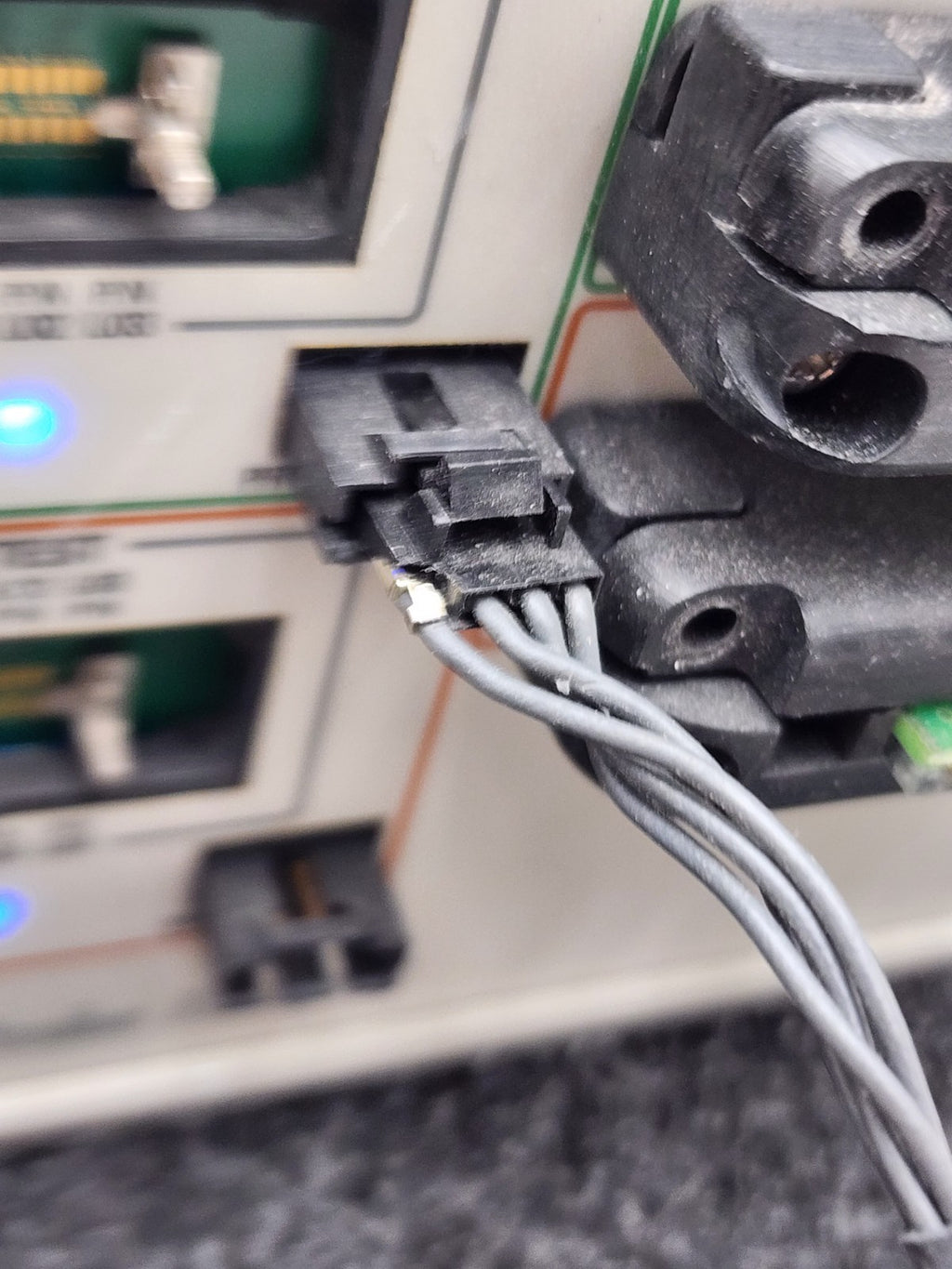 Tektronix Tek TMS818 Probe Adapter PCI-e PCIExpress Bus 2x P6869 Probe