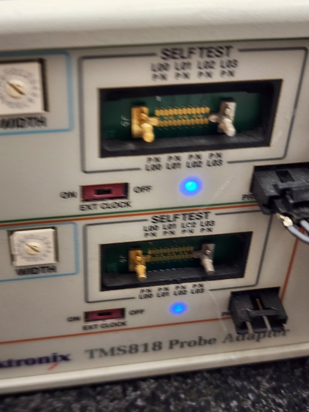 Tektronix Tek TMS818 Probe Adapter PCI-e PCIExpress Bus 2x P6869 Probe
