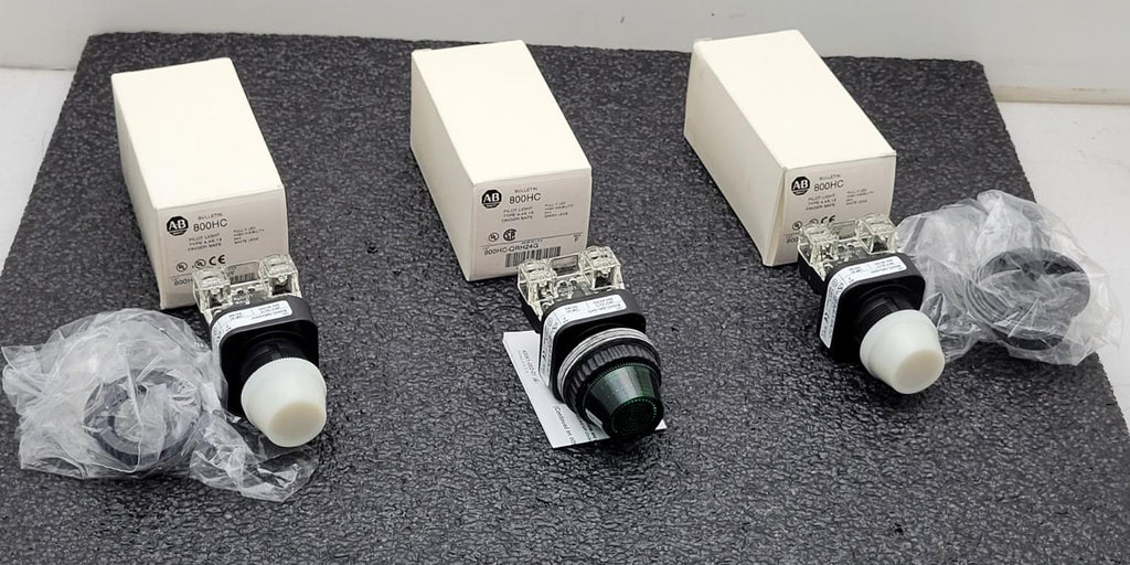 Lot of 3x ALLEN-BRADLEY AB  800HC-QRH24W QRH24G Pilot Lite 2x White 1x Green NEW