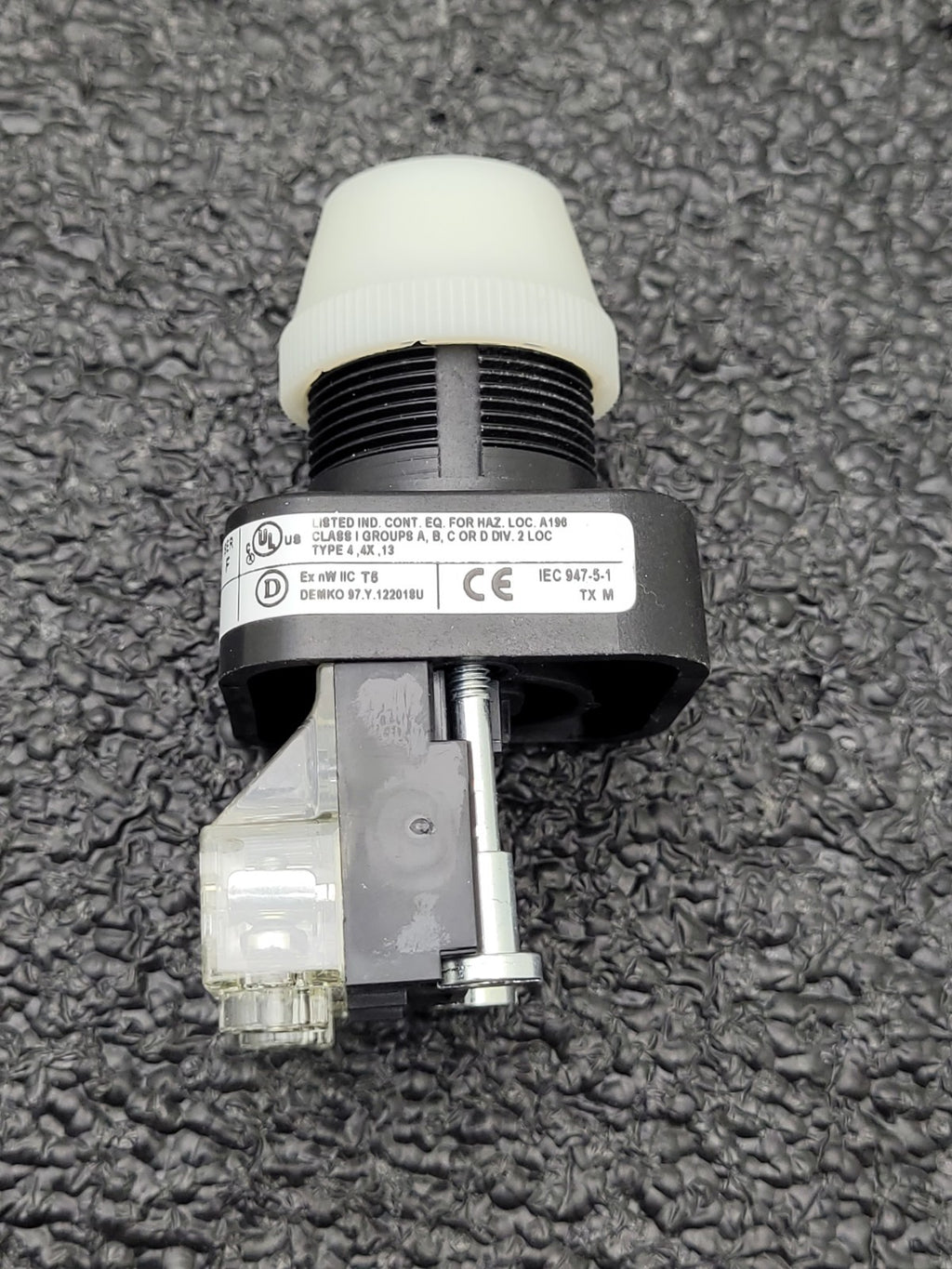 Lot of 3x ALLEN-BRADLEY AB  800HC-QRH24W QRH24G Pilot Lite 2x White 1x Green NEW