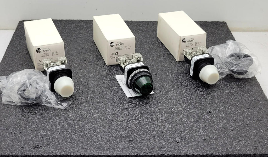 Lot of 3x ALLEN-BRADLEY AB  800HC-QRH24W QRH24G Pilot Lite 2x White 1x Green NEW