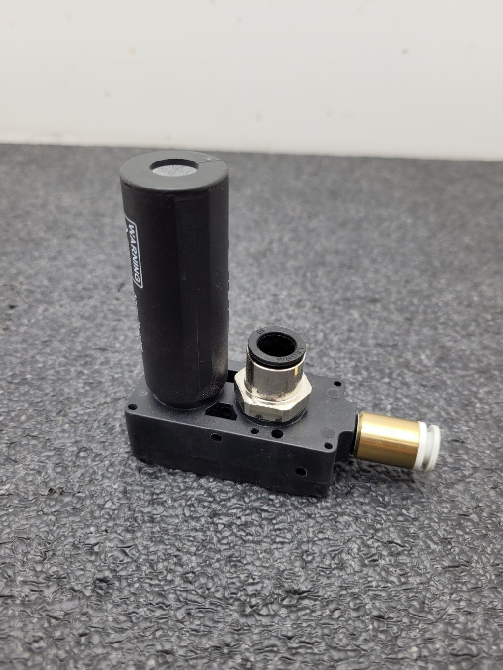 PIAB X10 X10A6-CN 32.16.009 0.5 MPa 72 PSI Air Venturi Vacuum Generator Valve