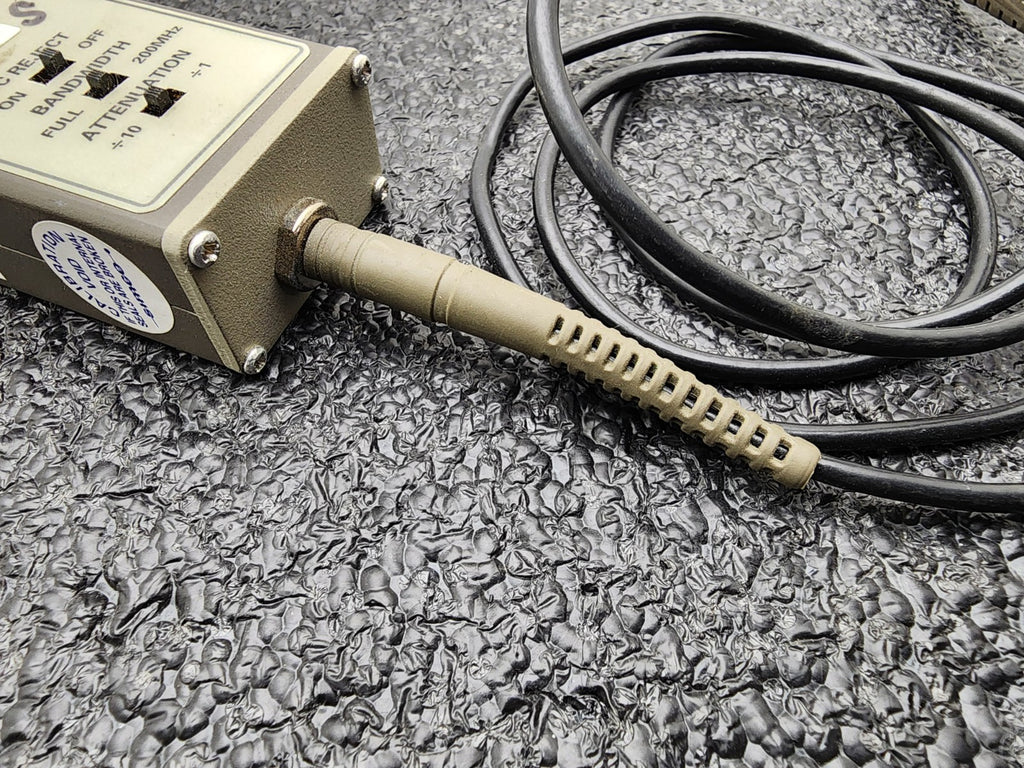 Tektronix P6247 1GHz Differential Probe For Parts or Repair