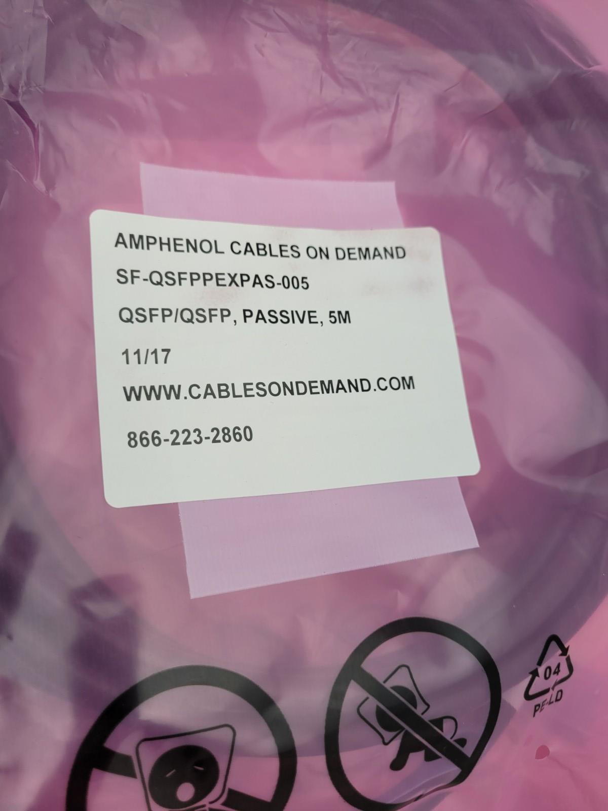 Lot of 8x AMPHENOL CABLES ON DEMAND SF-QSFPPEXPAS-005 PASSIVE 5M QSFP to QSFP