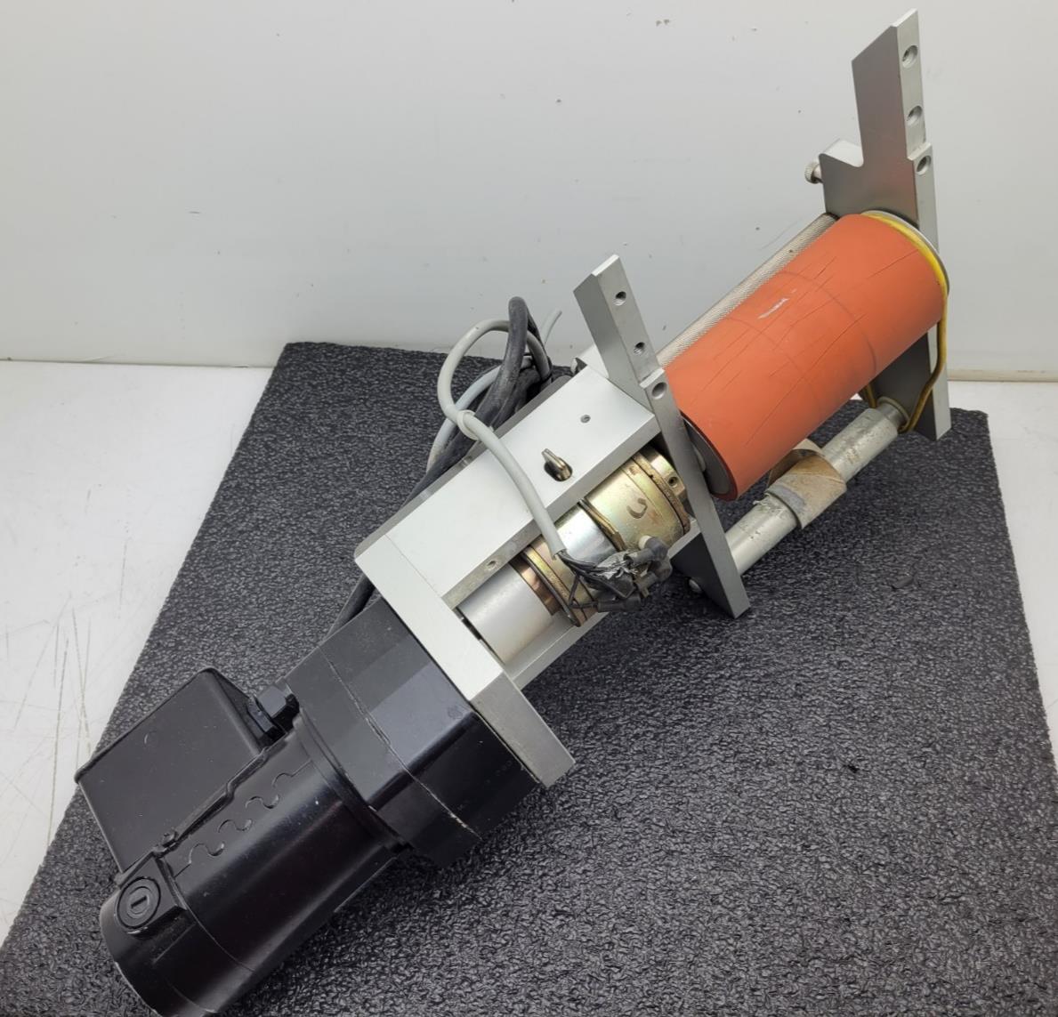 LEESON 985-627H 90VDC 0.8A Permanent Magnet 60:1 GearMotor w/ Clutch 30RPM