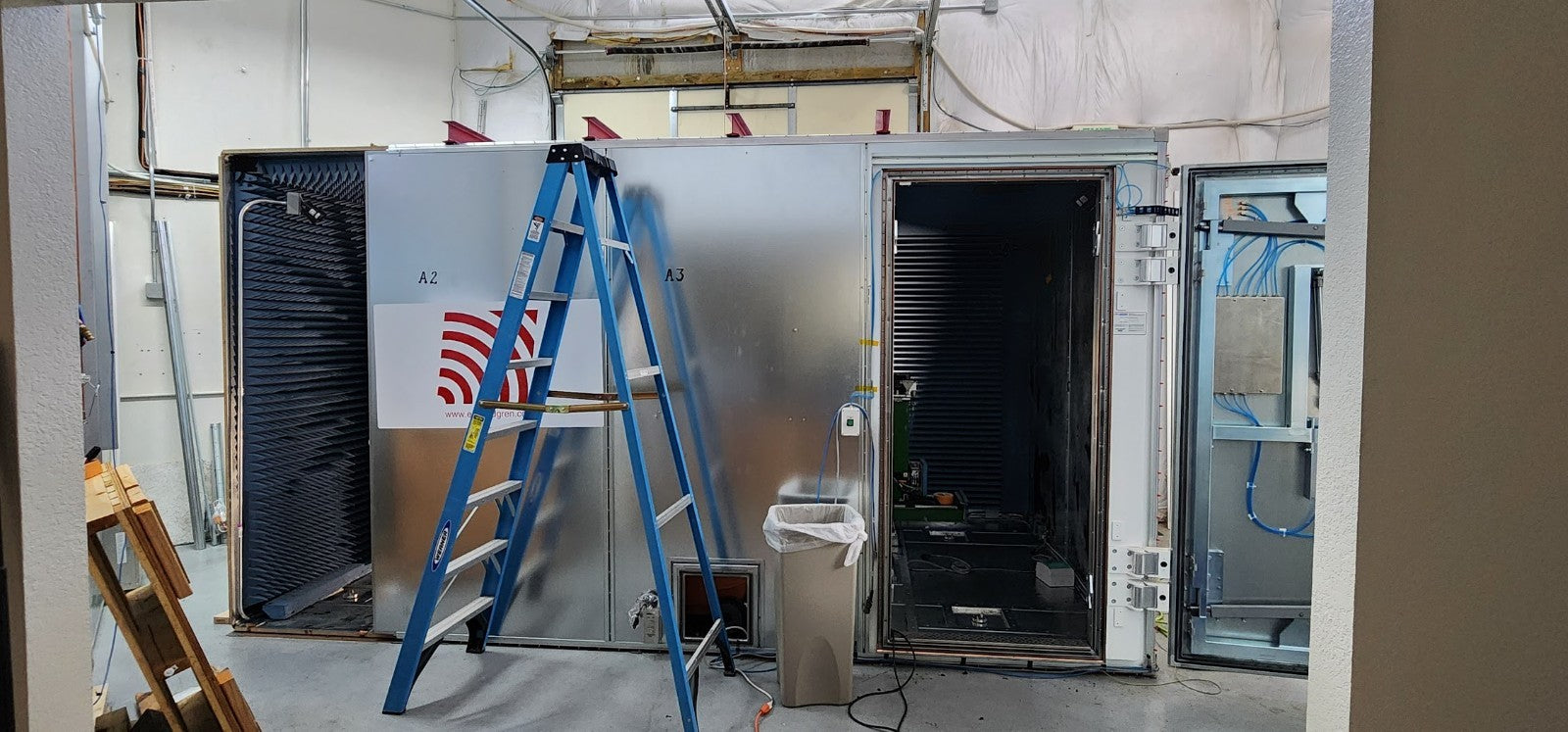 ETS-Lindgren AMS-5703 CATR Compact Antenna Test Range 5G Anechoic RF Chamber