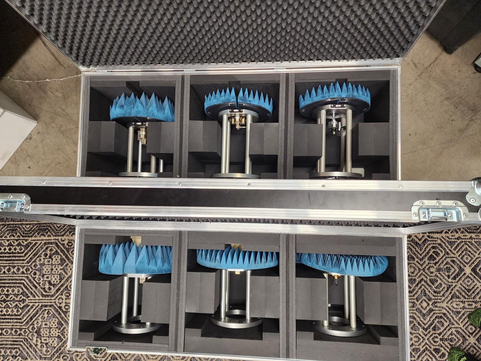 ETS-Lindgren AMS-5703 CATR Compact Antenna Test Range 5G Anechoic RF Chamber