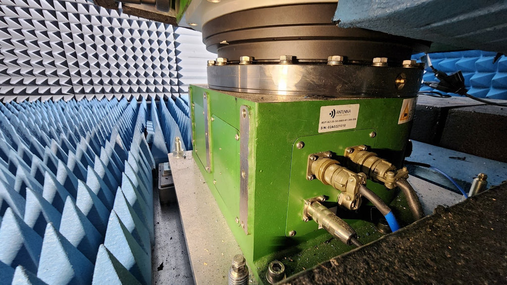 ETS-Lindgren AMS-5703 CATR Compact Antenna Test Range 5G Anechoic RF Chamber