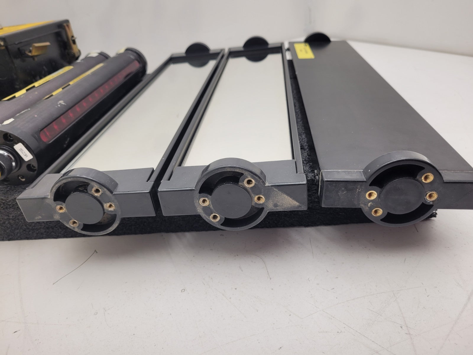 BANNER MGCA-4A Machine-Guard Control Box Light Curtain MGR1216A MGE1216A Mirrors