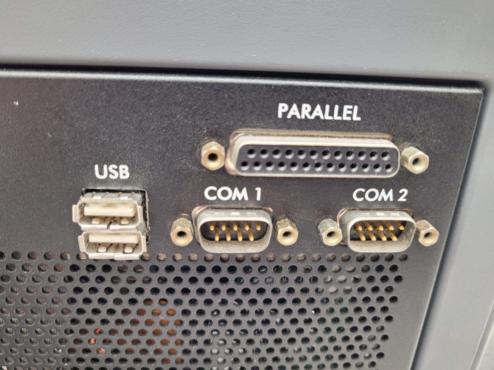 FINISAR GTX-GE-P1000 Gigabit Ethernet Traffic System + Exp Chassis Broken Screen