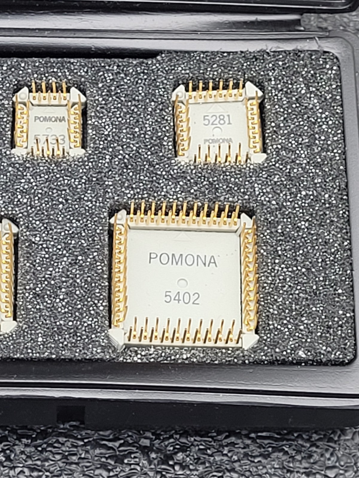 ITT Pomona 5515A PLCC Clip Kit Set Of 7 Socket Chip 20 28 32 44 52 68 84 Pins