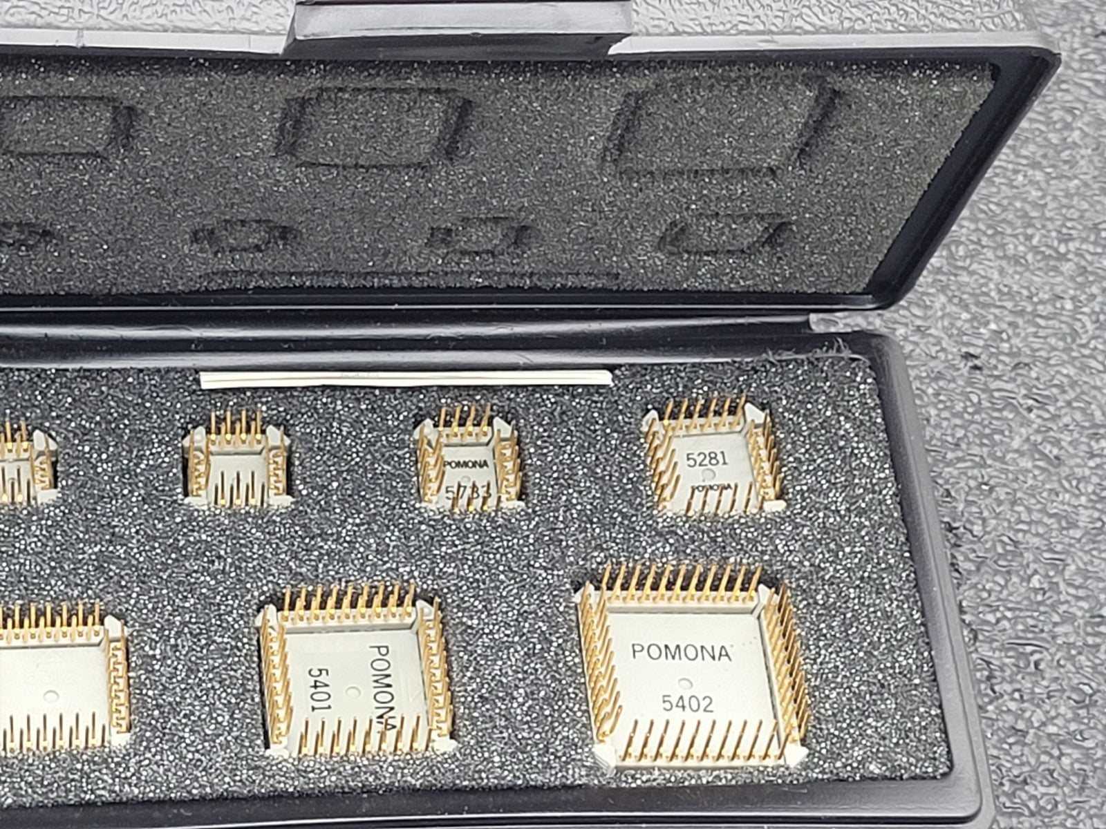 ITT Pomona 5515A PLCC Clip Kit Set Of 7 Socket Chip 20 28 32 44 52 68 84 Pins