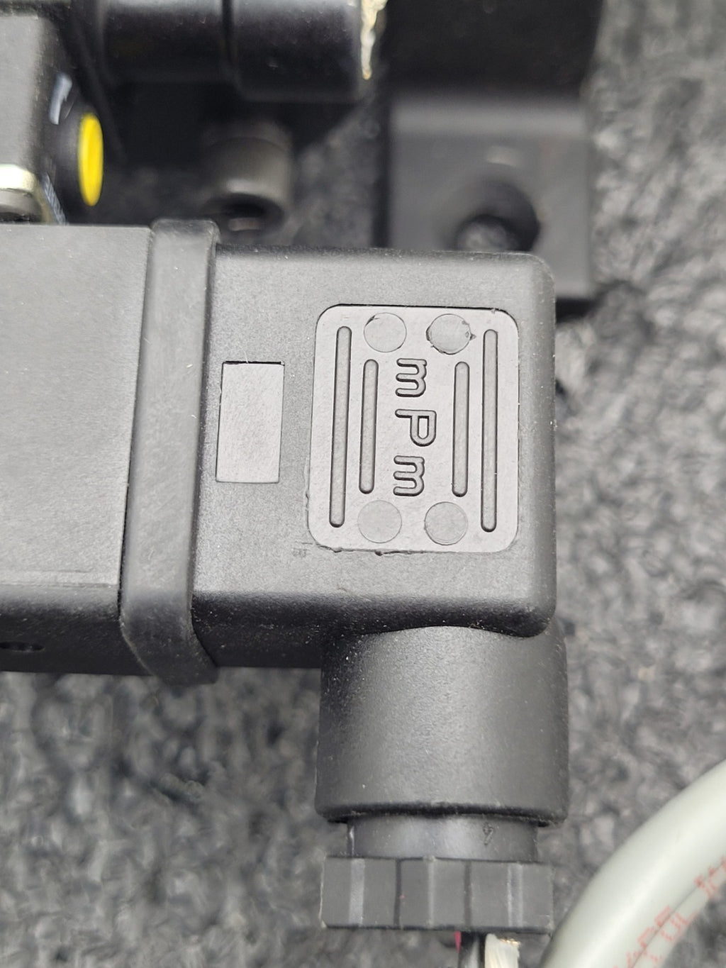 NORGREN P74A-NNC-SEA P74ANNCSEA 150PSI 12VDC 3/4" NC Solenoid Valve w/mounts